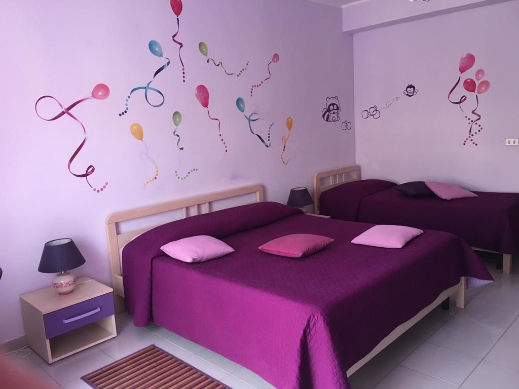 サント・ステーファノ・ディ・カマストラ I Colori Dell'Arcobaleno Bed & Breakfast エクステリア 写真